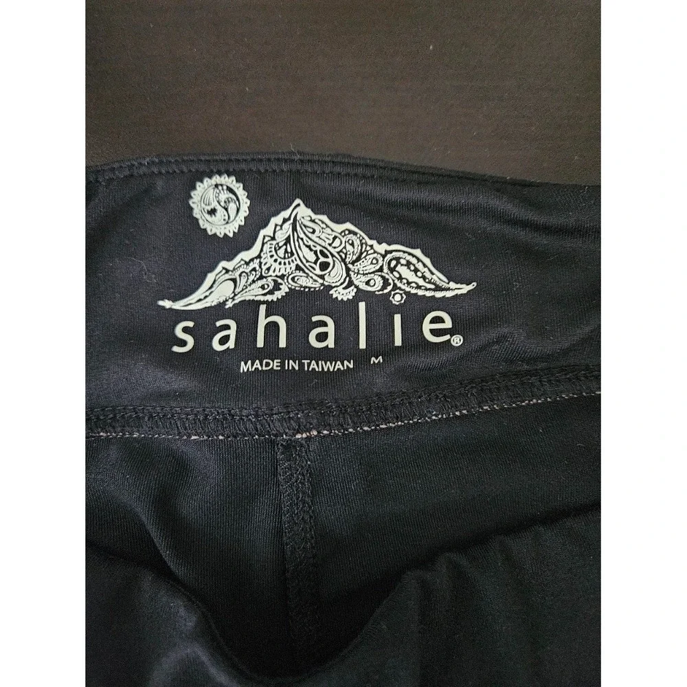 Sahalie Womens M Skirted Capri Leggings Gorpcore Boho Athleisure Paisley